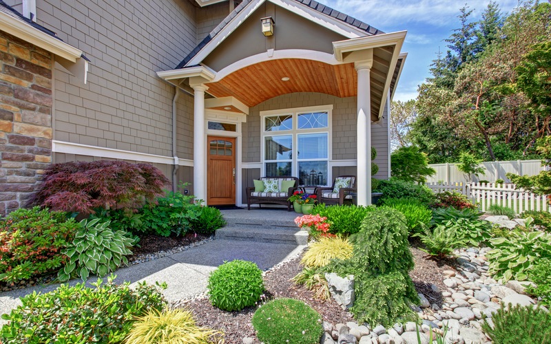 Spring Gardening for Gorgeous Asheville Curb Appeal