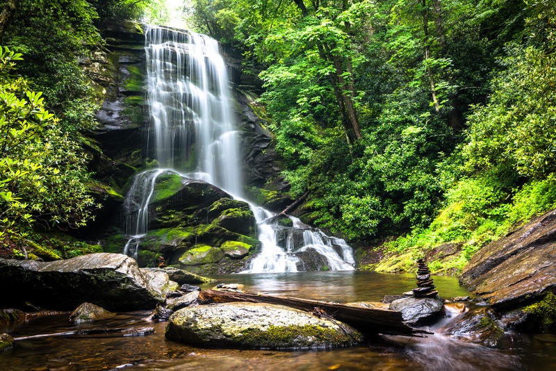 Asheville Living: Waterfall Wonders in the Area