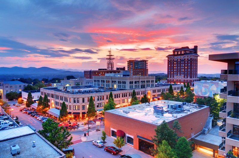 Resolve to Explore Asheville North Carolina Homes and Lifestyle in 2021