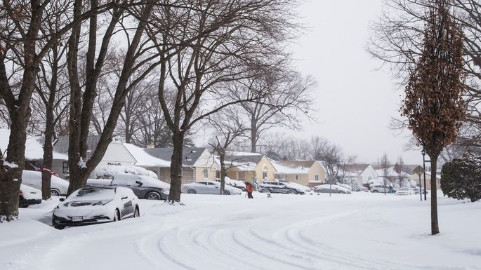 Mortgage Rates Rise for First Time in 2019 but Are Expected to Fall From Here